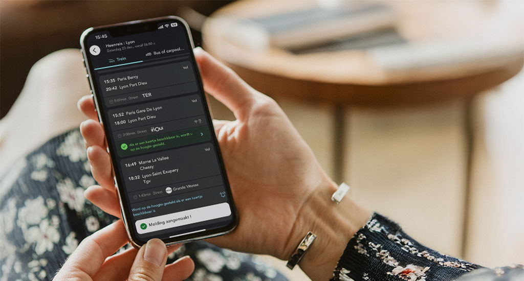 Scherm dat laat zien hoe je het volledige treinalarm activeert op de SNCF Connect applicatie